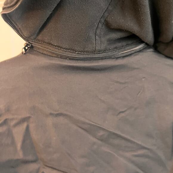 Urban Outfitters Silence + Noise Women’s Black Bomber Jacket with Removabe Hood - Picture 5 of 10